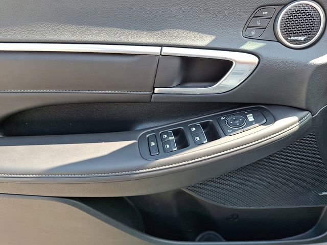 Used 2023 Hyundai Sonata Limited w/ Cargo Package image 16
