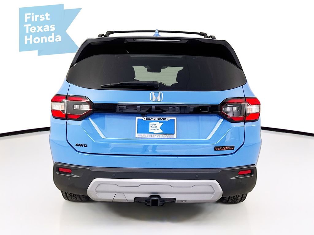 Used 2023 Honda Pilot TrailSport image 6