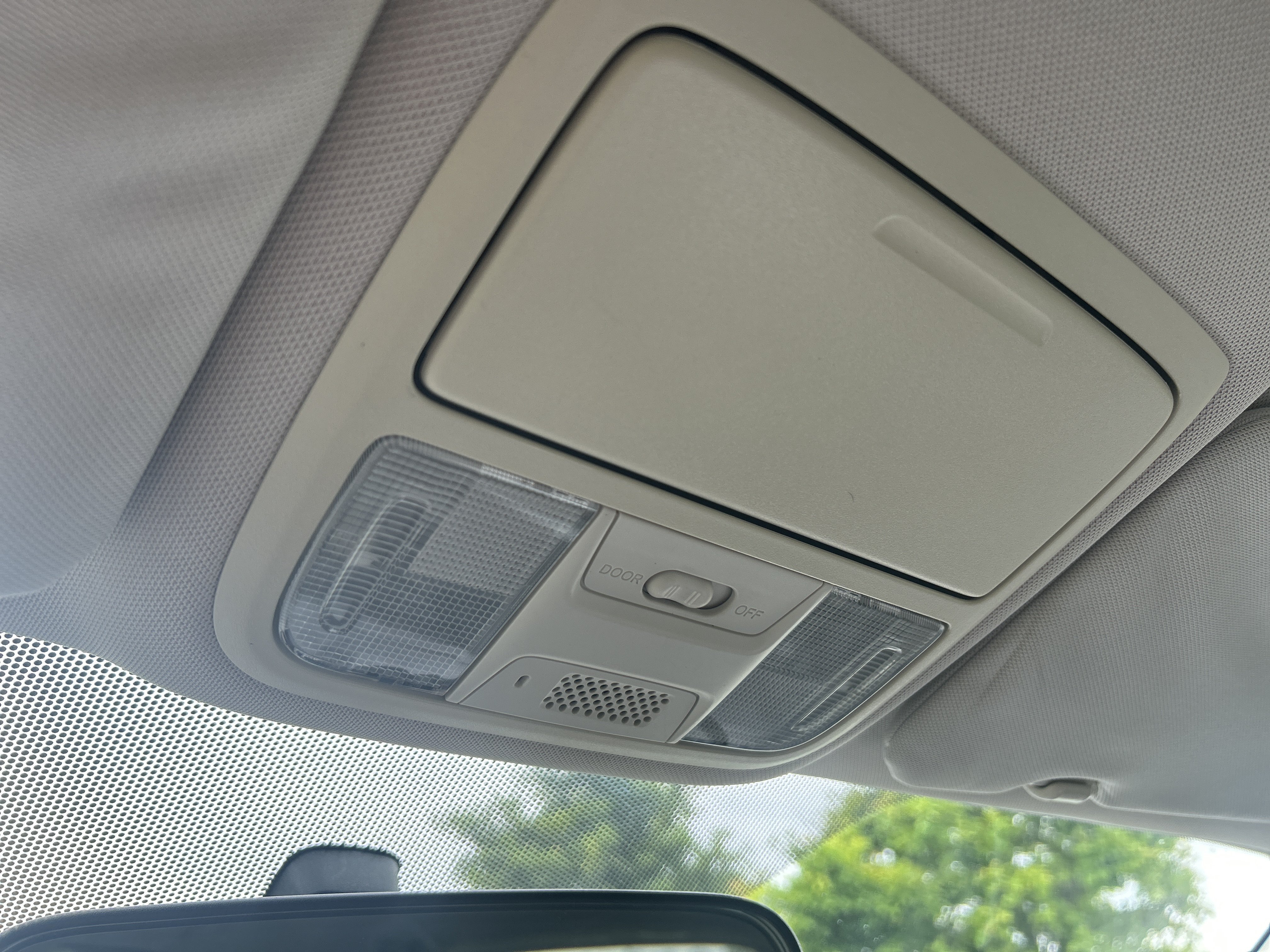 Used 2015 Honda CR-V LX image 12