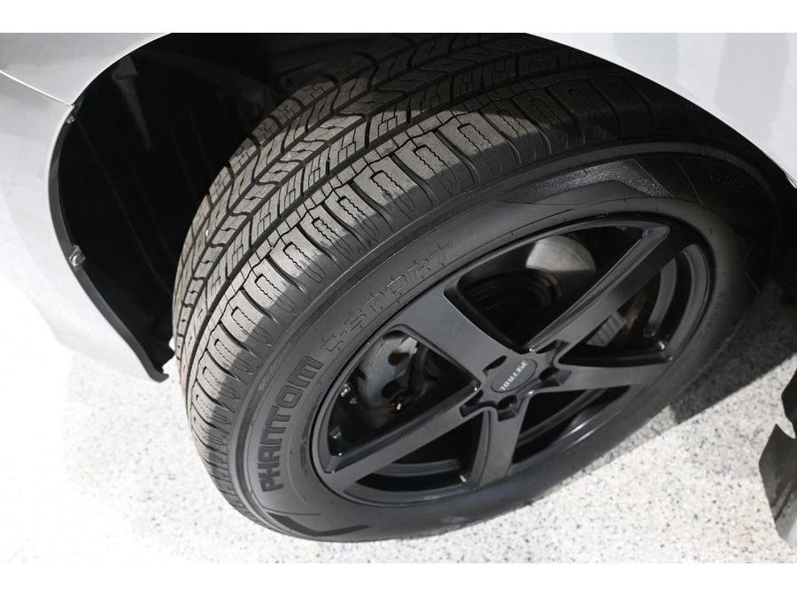 Used 2013 Toyota Sienna SE image 11