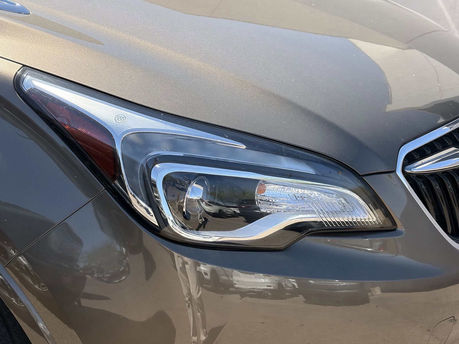 Used 2019 Buick Envision Essence w/ LPO, Active Package FWD image 7