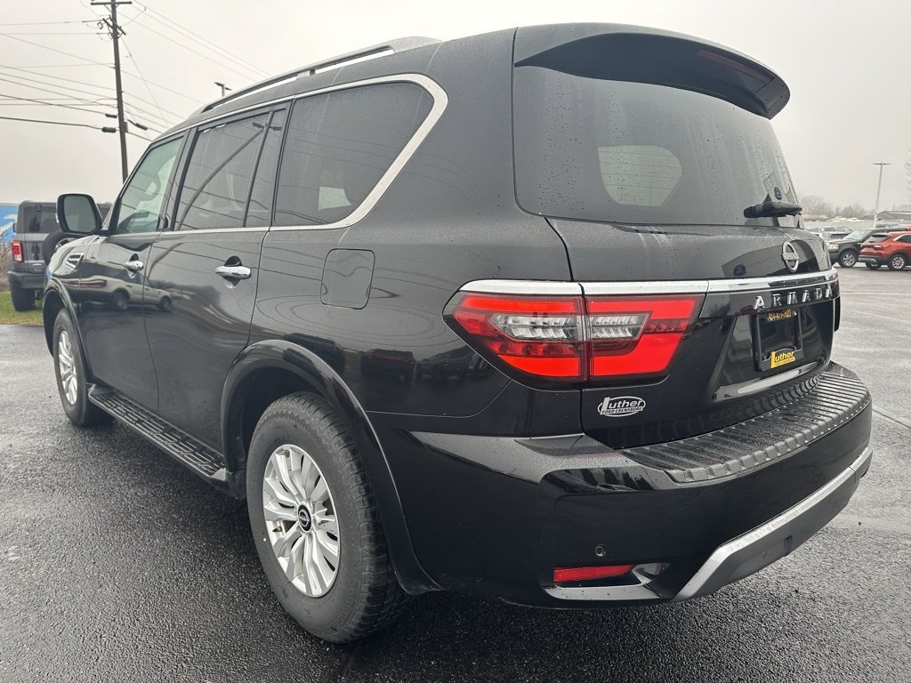 Used 2024 Nissan Armada SV image 4