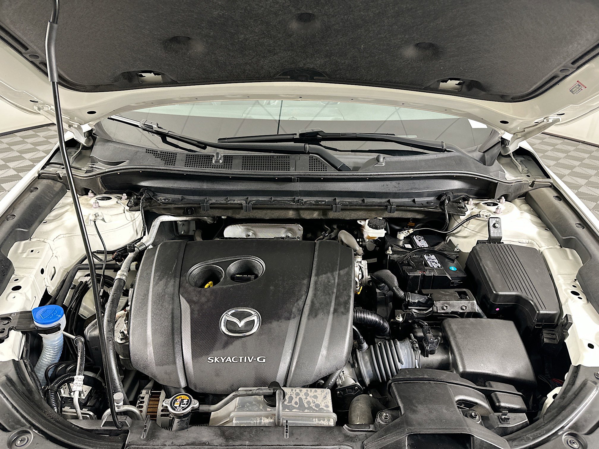Used 2021 MAZDA CX-5 Touring image 31
