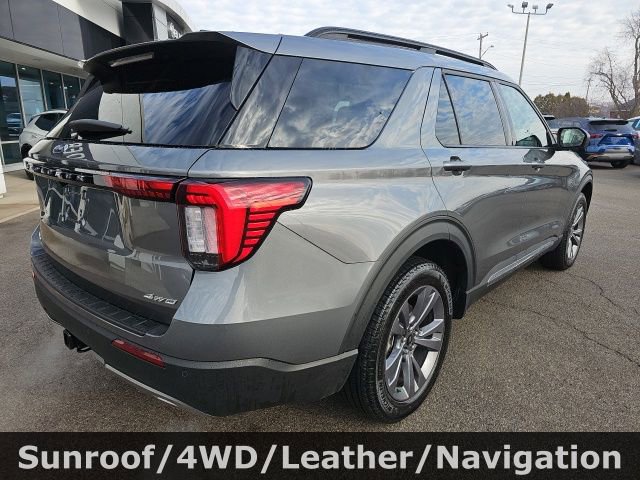 Used 2025 Ford Explorer Active w/ Active Comfort Package image 7