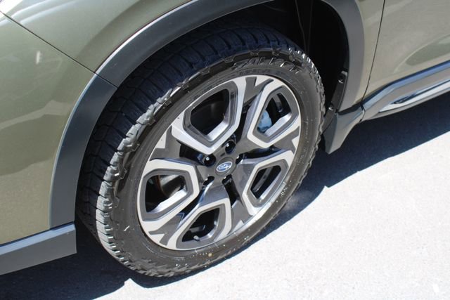 Certified 2023 Subaru Ascent Touring AWD/4WD image 12
