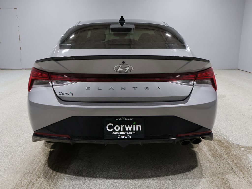 Used 2023 Hyundai Elantra N Line image 3