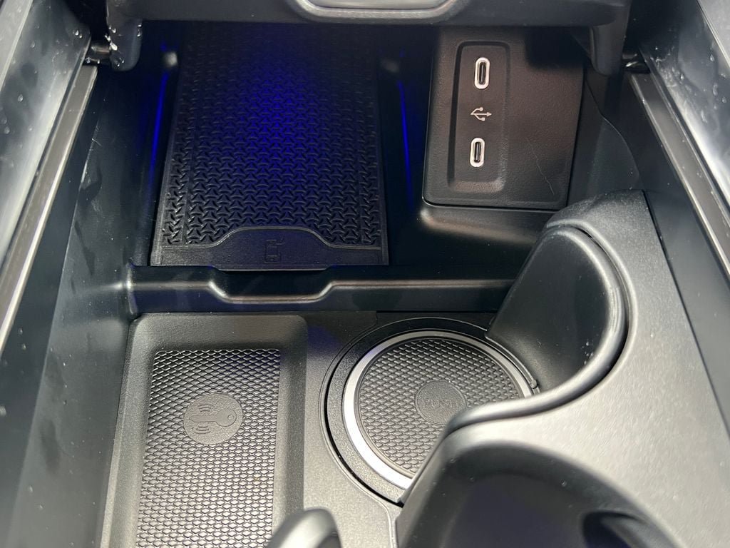 New 2025 Mercedes-Benz GLC 350e 4MATIC image 27