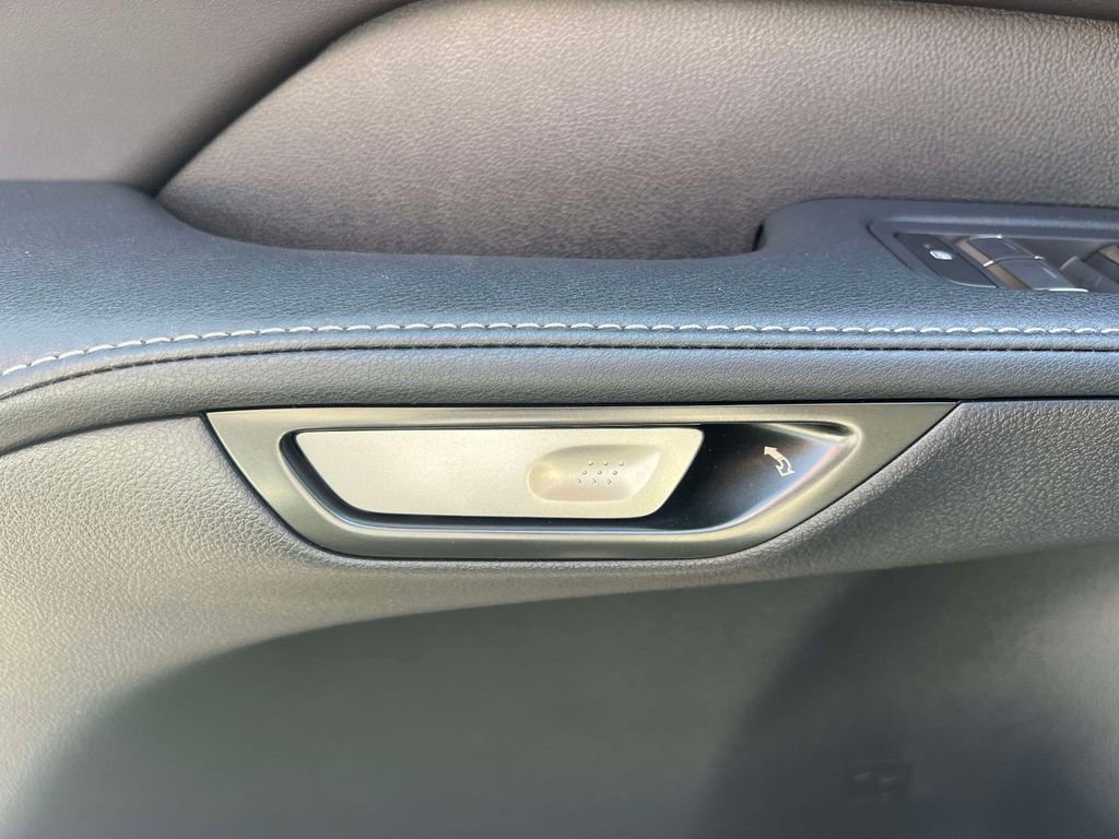 New 2026 Lexus RX 450h AWD image 18