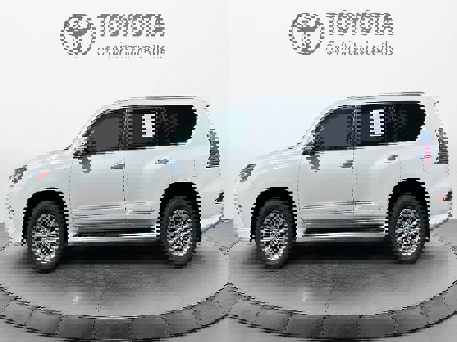 Used 2018 Lexus GX 460 Premium w/ Premium Package image 3