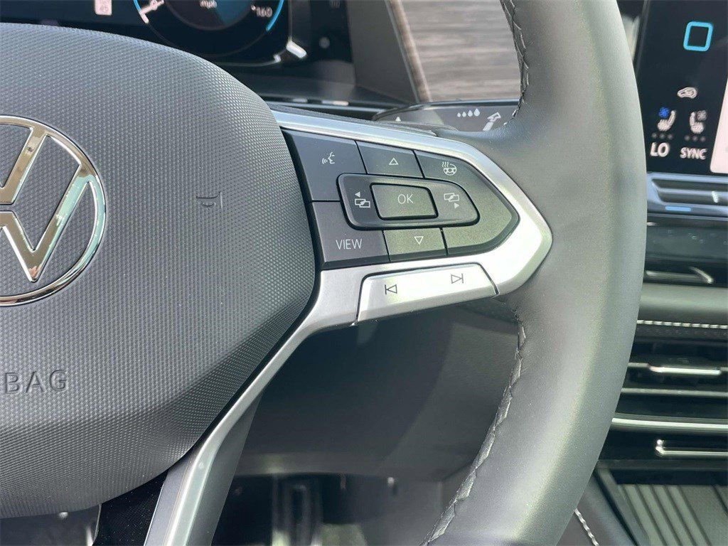 New 2025 Volkswagen Atlas SEL Premium R-Line AWD/4WD image 26