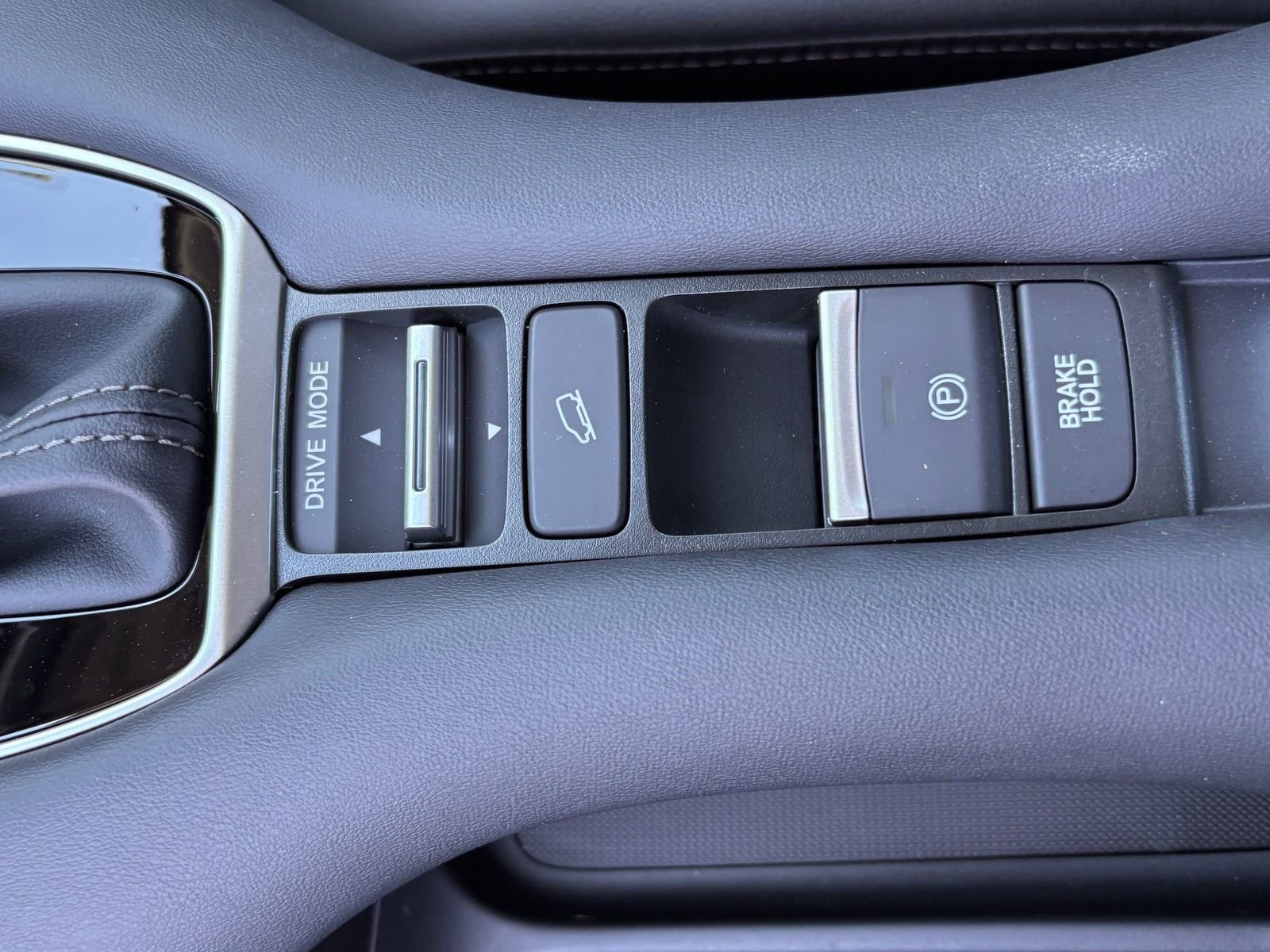 New 2027 Honda HR-V EX-L image 24