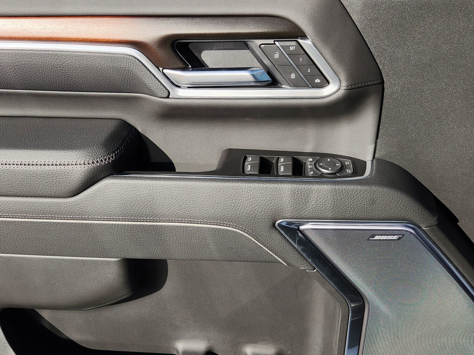 New 2026 GMC Sierra 2500 Denali w/ Denali Reserve Package image 27