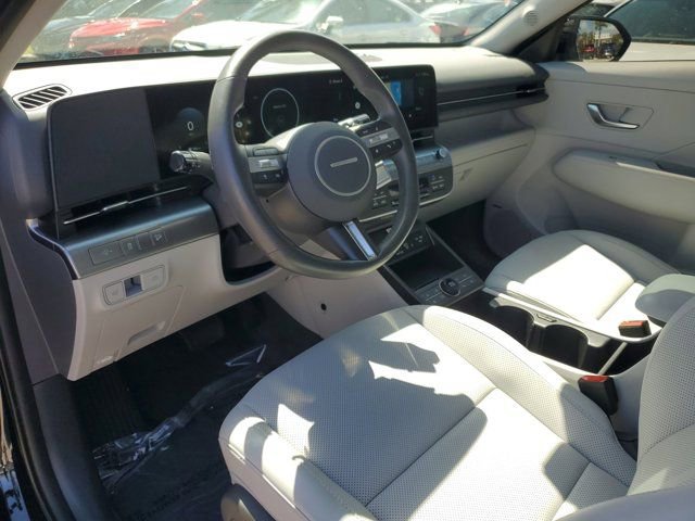 Used 2025 Hyundai Kona Limited image 14