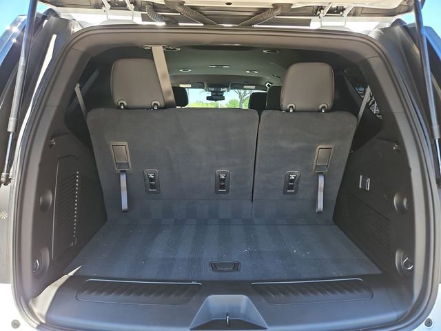 Used 2024 GMC Yukon SLE image 24