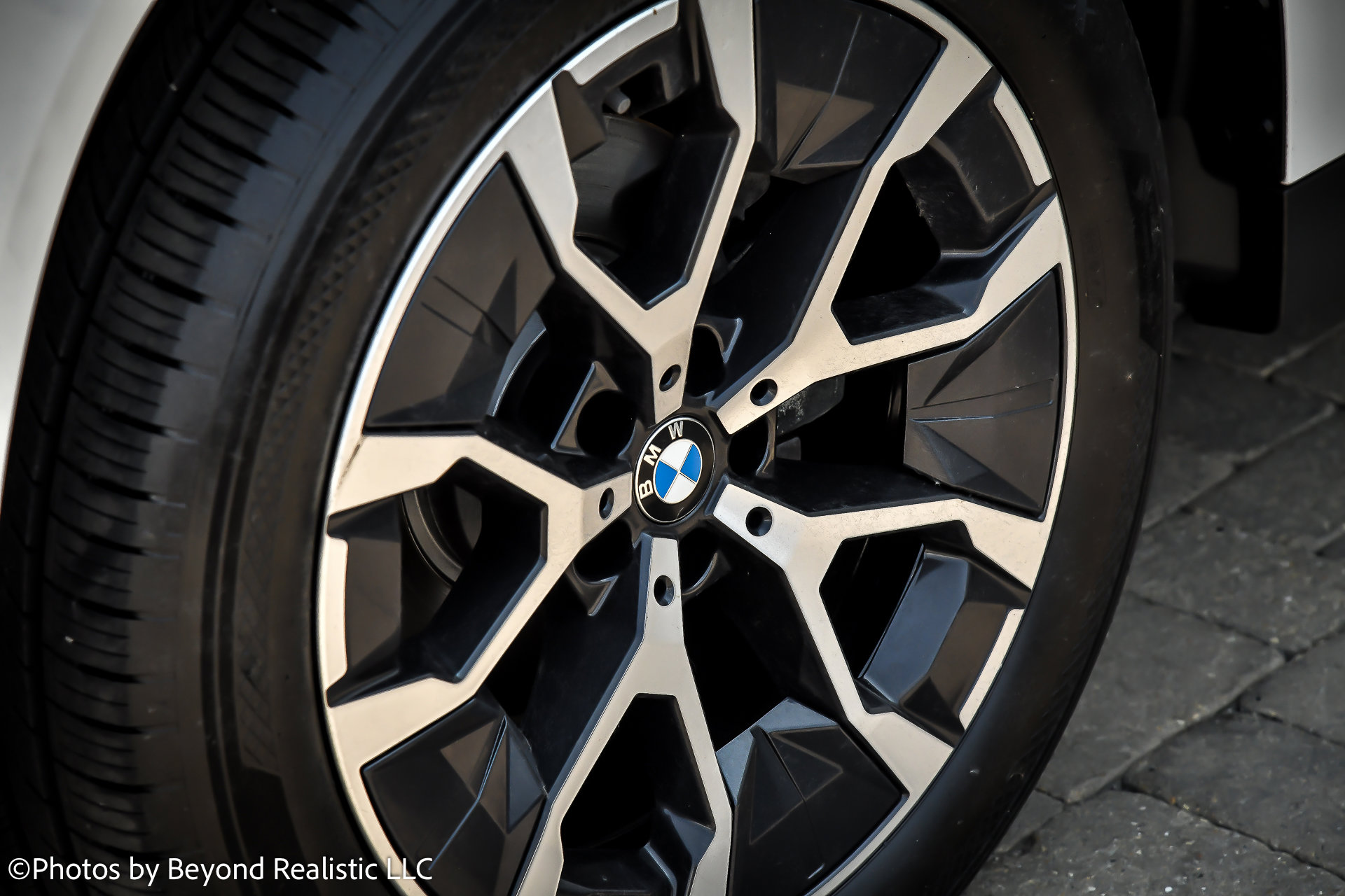 Used 2025 BMW X3 xDrive30i w/ Premium Package image 13