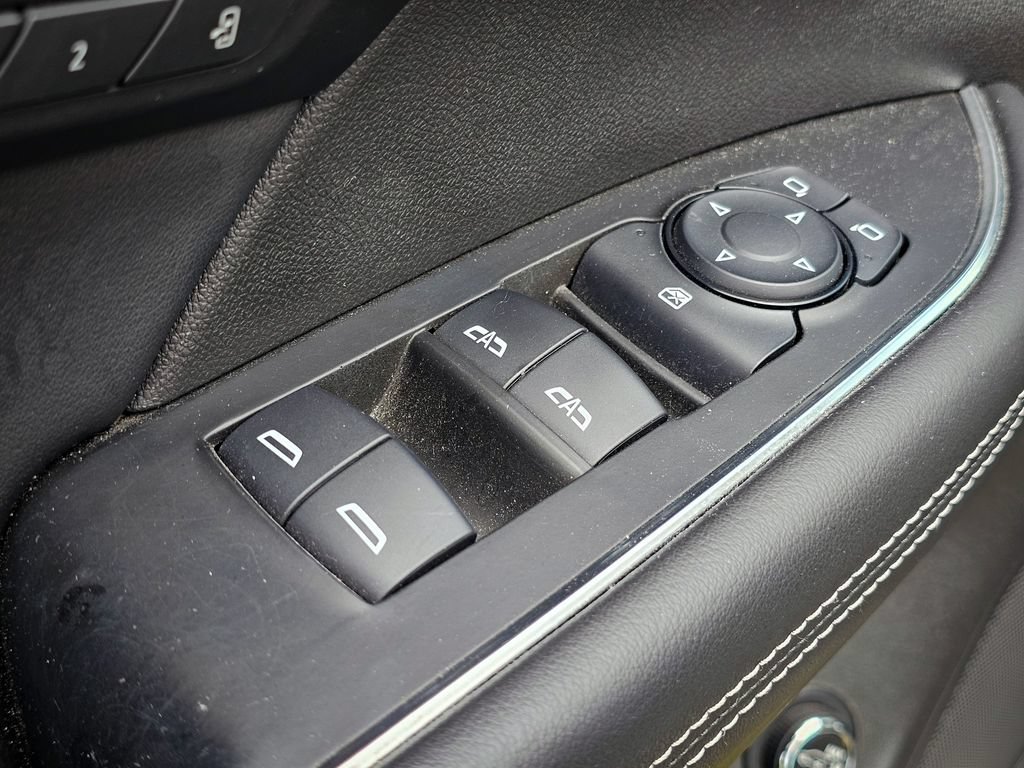 Used 2021 Buick Envision Avenir AWD/4WD image 12