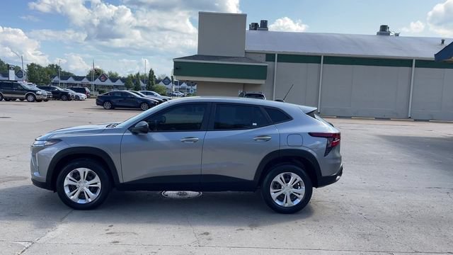 Used 2024 Chevrolet Trax LS FWD image 5