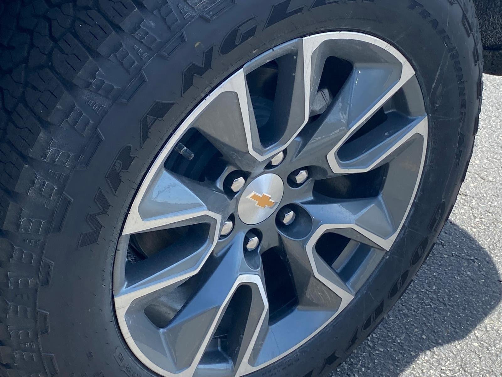 New 2026 Chevrolet Silverado 1500 LT w/ Z71 Off-Road Package AWD/4WD image 23