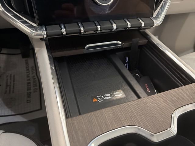 Used 2025 GMC Acadia Denali w/ Super Cruise Package image 33