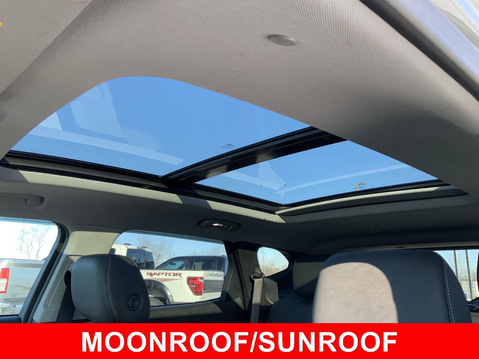 Used 2024 Chevrolet Blazer LT w/ Sound & Technology Package image 4