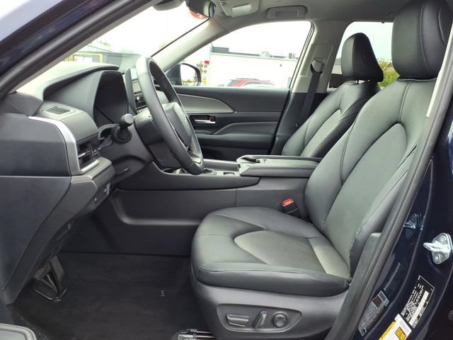 Used 2026 Toyota Grand Highlander AWD image 18