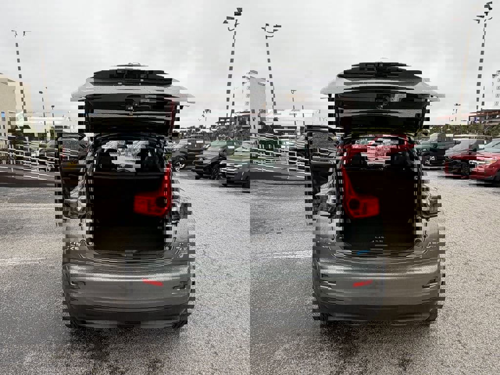 Used 2012 Nissan Juke SL image 12