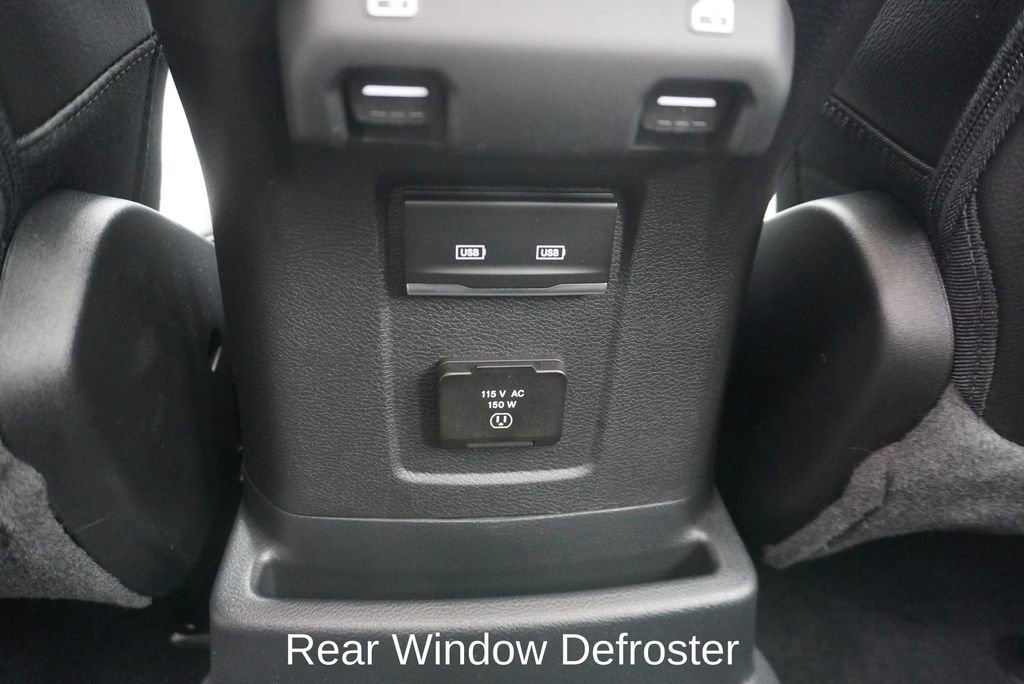 Used 2023 Jeep Wrangler Unlimited Sahara w/ Cold Weather Group image 8