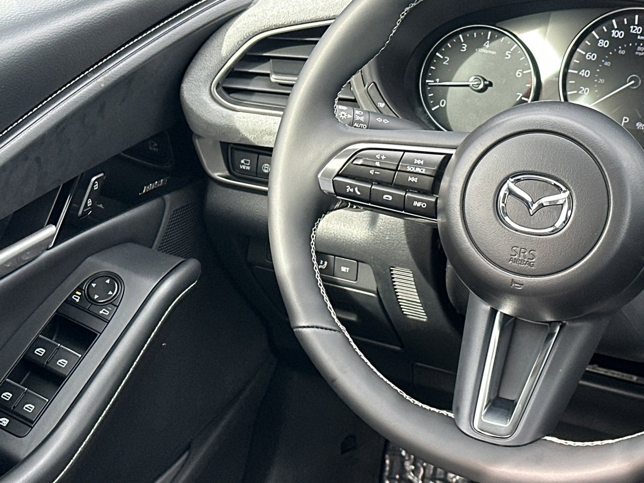 New 2026 MAZDA CX-30 2.5 Turbo w/ Premium Package image 19