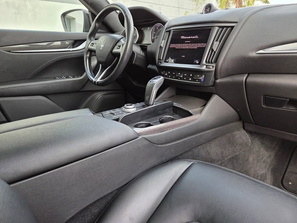 Used 2022 Maserati Levante GT image 14