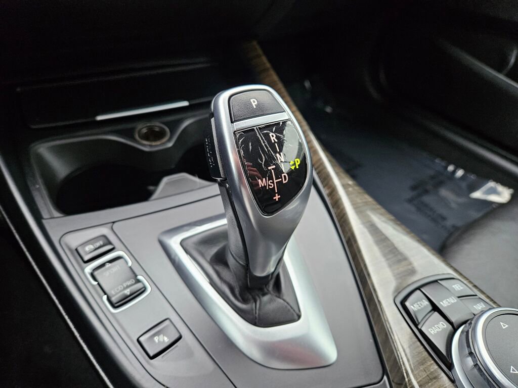 Used 2016 BMW M235i xDrive Convertible image 6