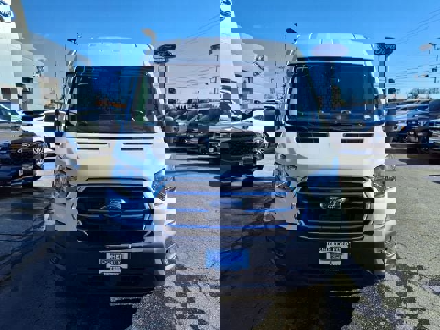 Certified 2022 Ford E-Transit Medium Roof image 2