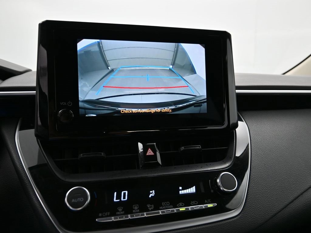 Used 2023 Toyota Corolla LE image 18