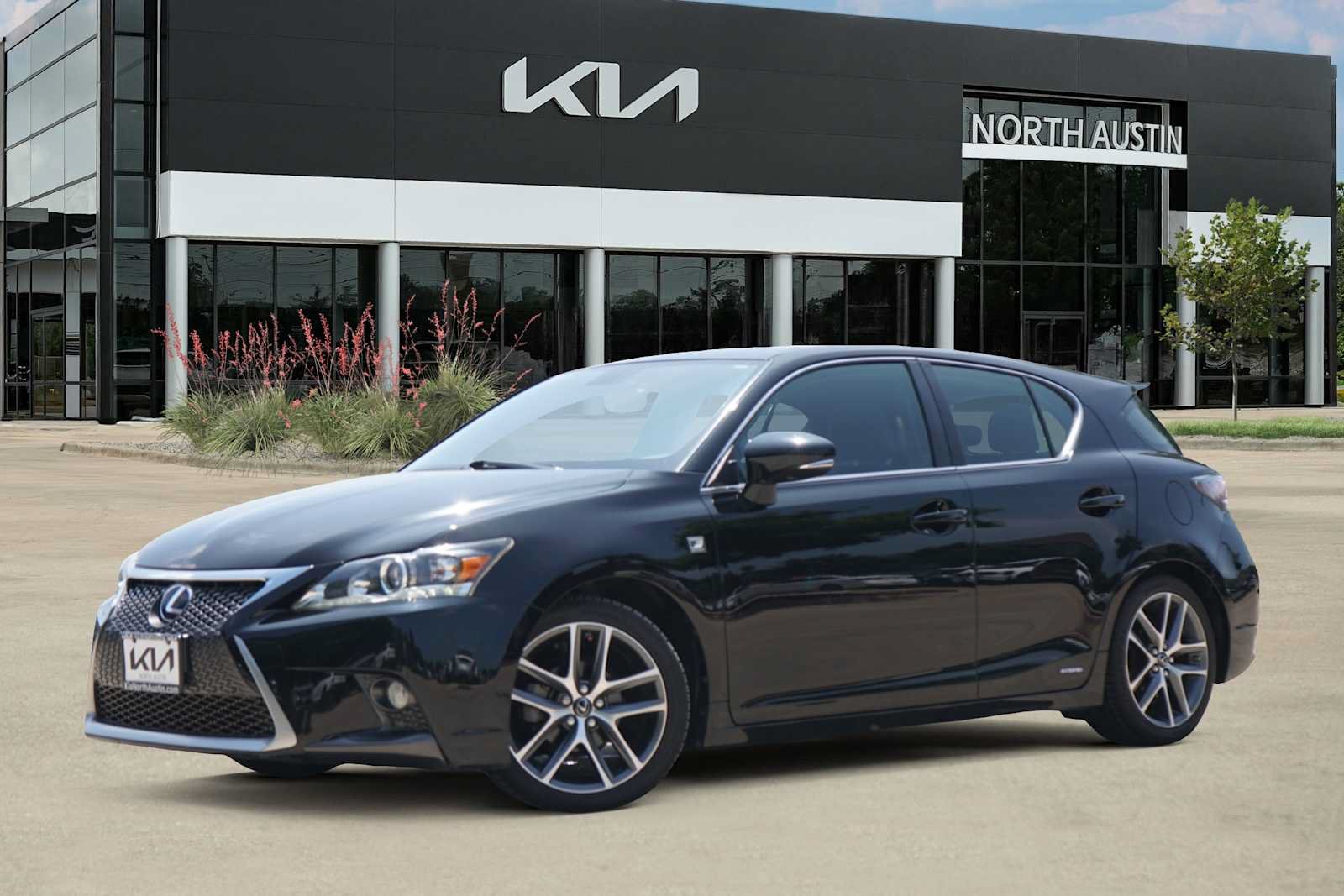Used 2015 Lexus CT 200h w/ Navigation Package