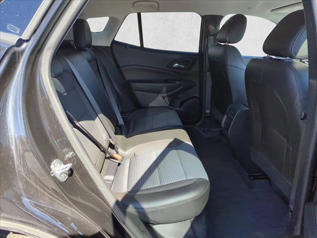 Used 2024 Chevrolet Trax LT image 18