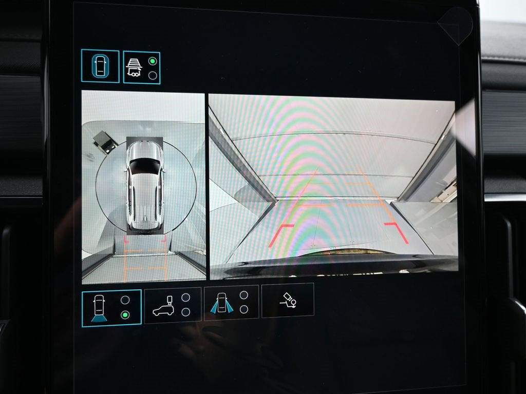 New 2025 GMC Acadia AT4 w/ LPO, Floor Liner Package image 16