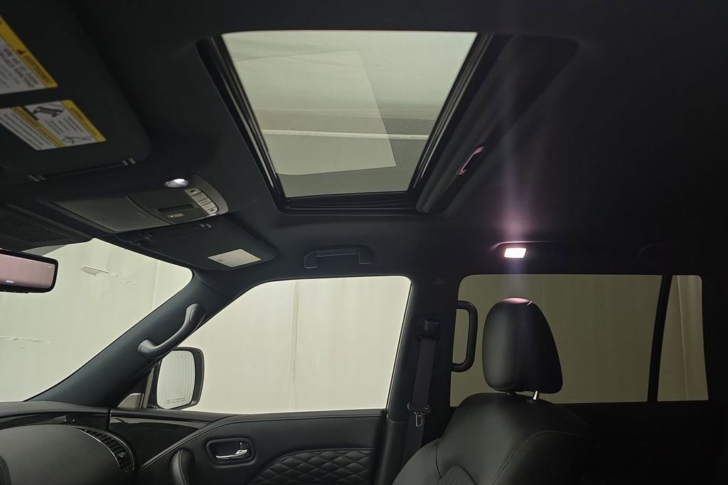 Used 2024 INFINITI QX80 Sensory image 23