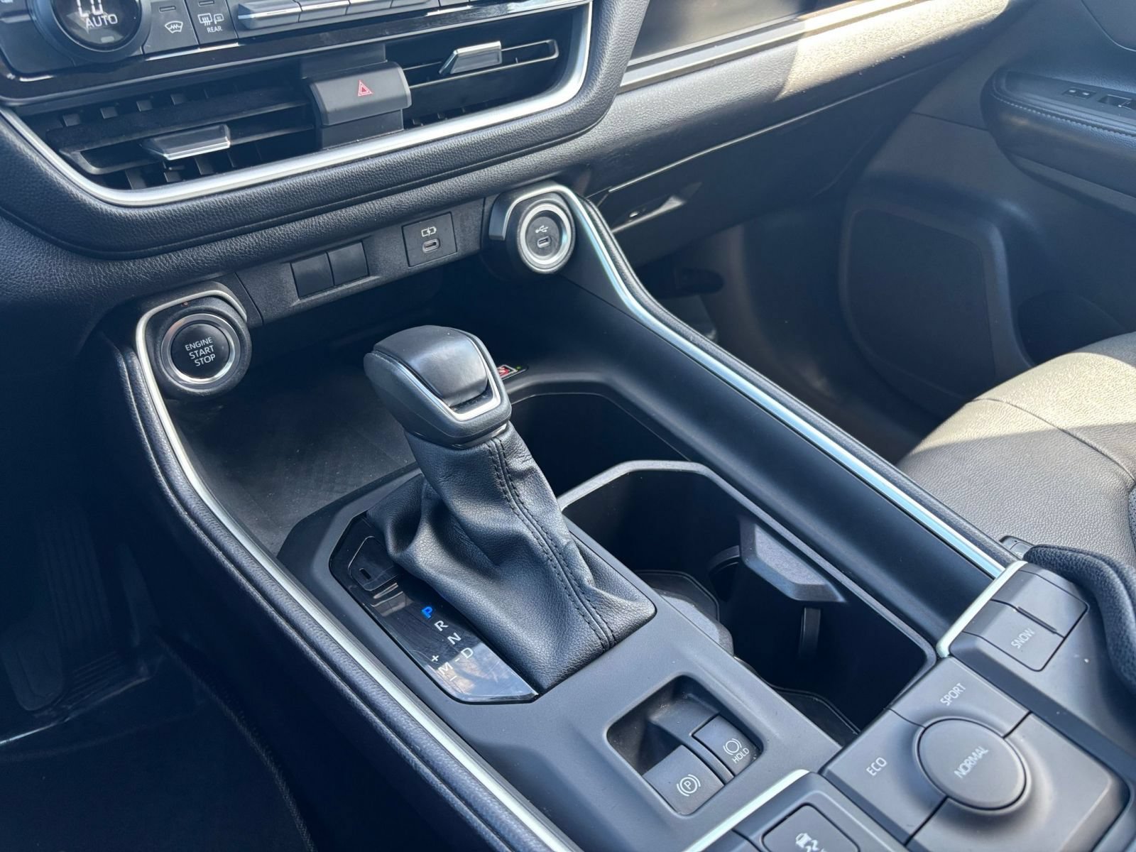 Used 2025 Toyota Grand Highlander FWD image 39