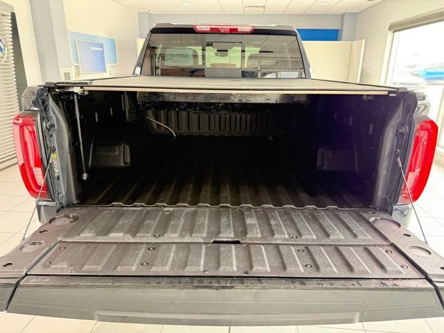 Used 2023 GMC Sierra 1500 Denali Ultimate image 9