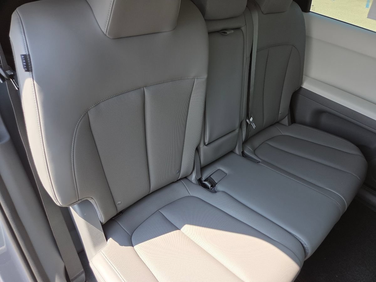 New 2027 Hyundai Ioniq 5 SEL AWD/4WD image 28