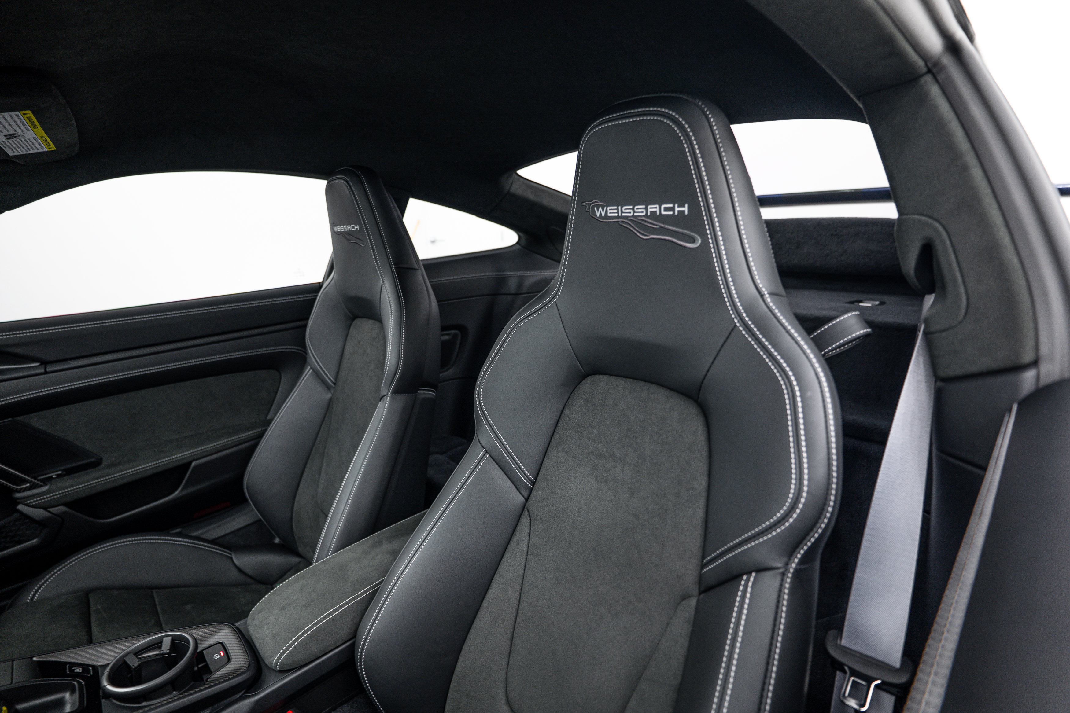 Certified 2025 Porsche 911 GT3 RWD image 26
