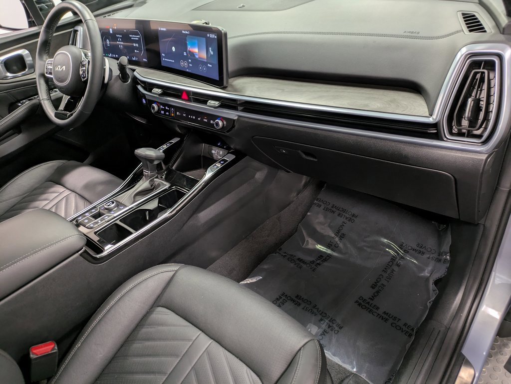 Certified 2024 Kia Sorento SX Prestige image 29