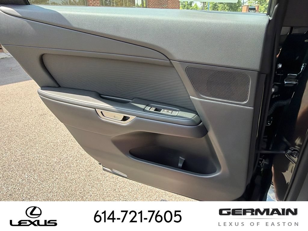New 2026 Lexus ES 500e AWD/4WD image 16