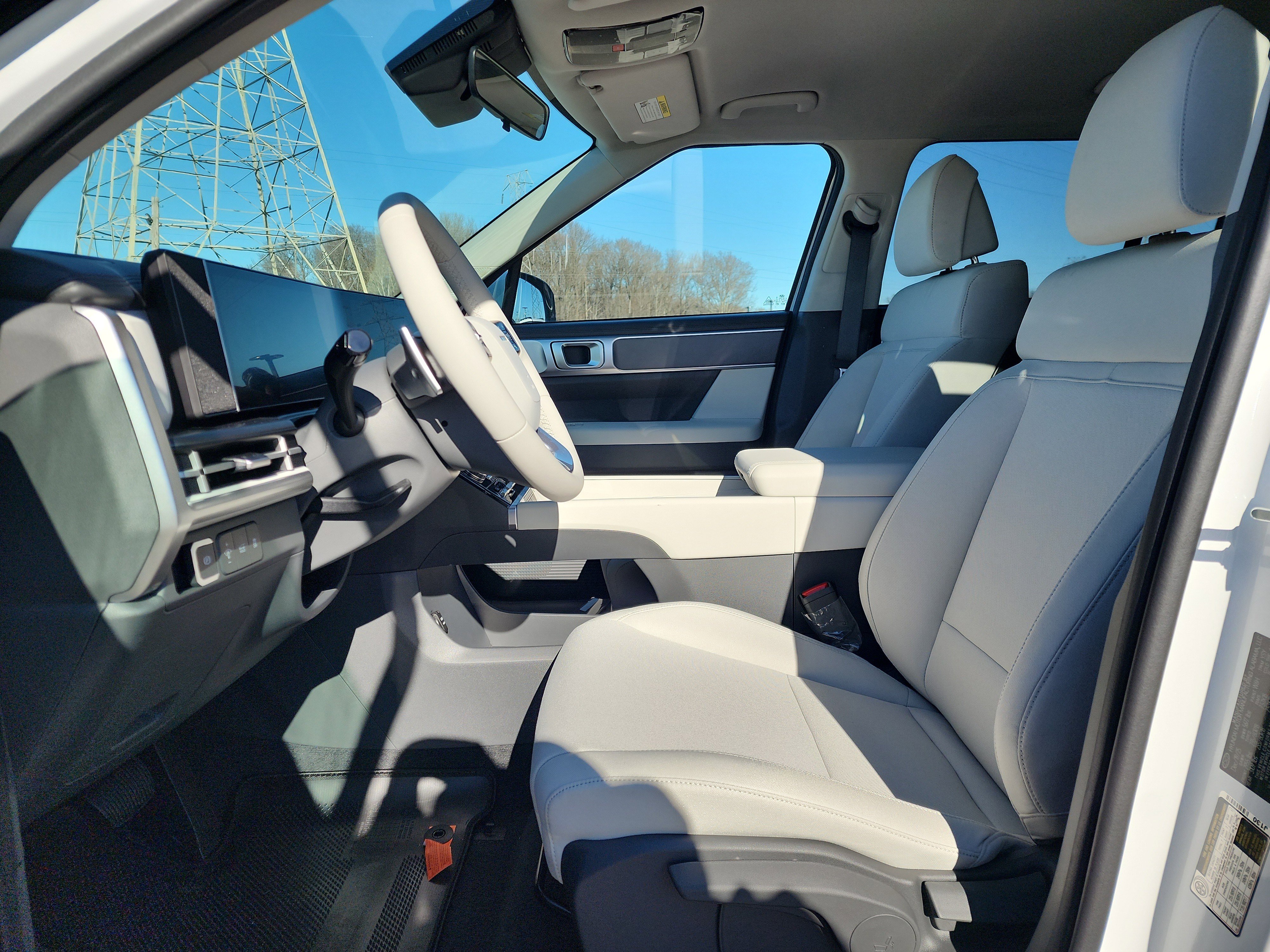 New 2026 Hyundai Santa Fe SE image 5