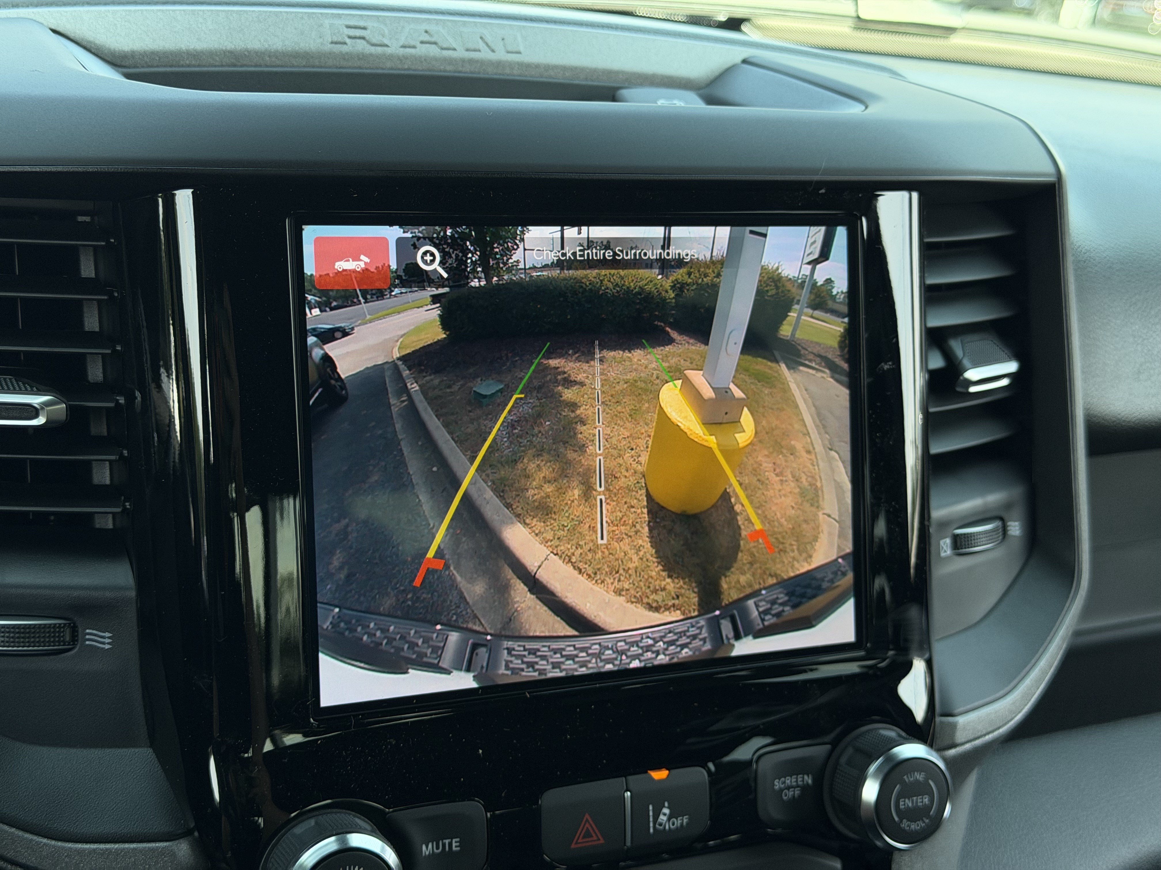New 2026 RAM 1500 Warlock AWD/4WD image 25
