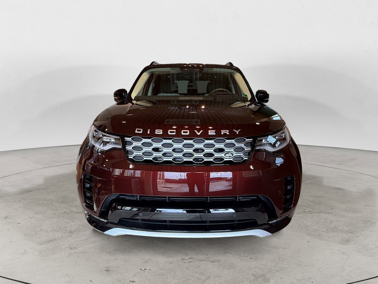 New 2026 Land Rover Discovery Limited Edition image 6