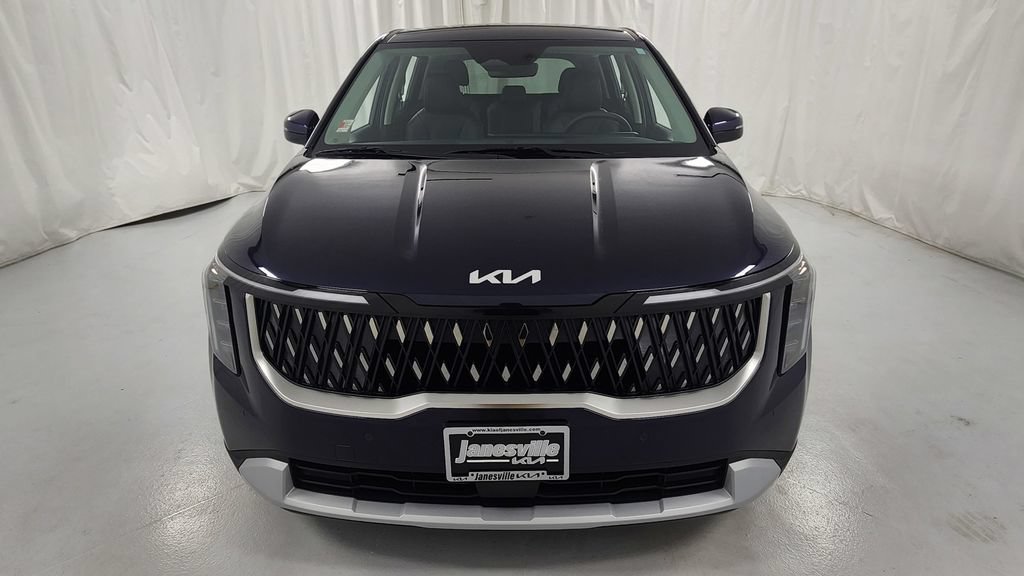 New 2027 Kia Carnival FWD image 8