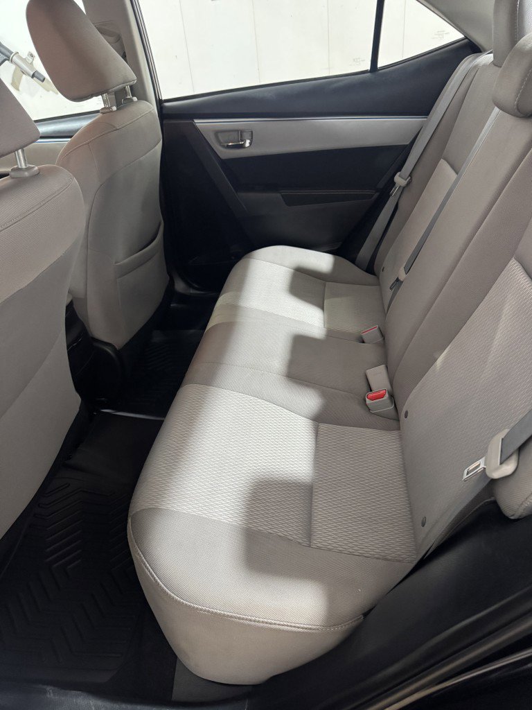 Used 2014 Toyota Corolla LE FWD image 8