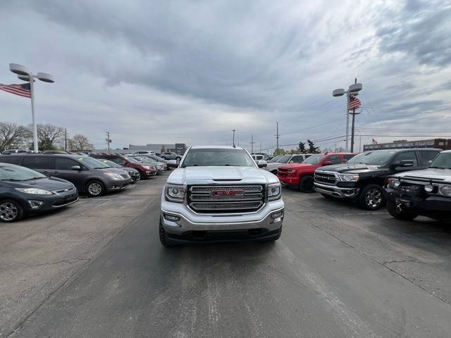 Used 2017 GMC Sierra 1500 SLE w/ SLE Value Package AWD/4WD image 2