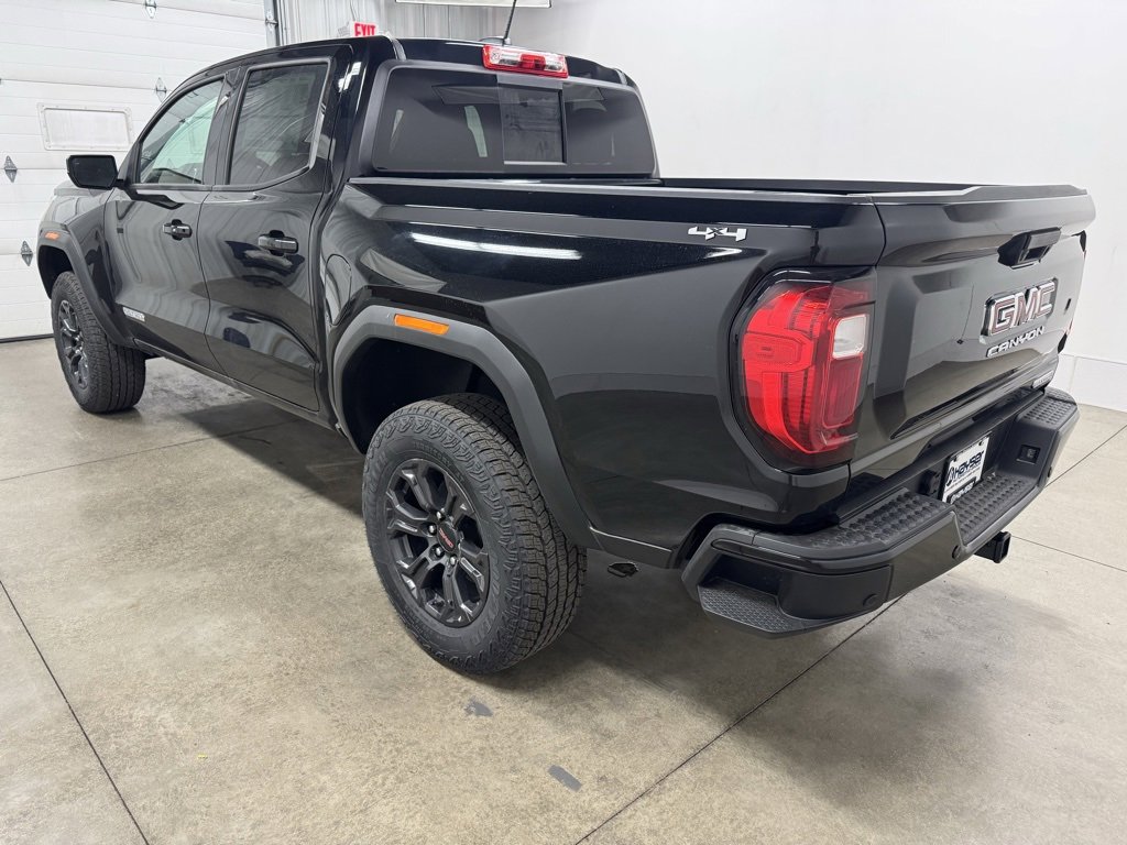 New 2025 GMC Canyon Elevation w/ Convenience Package image 7