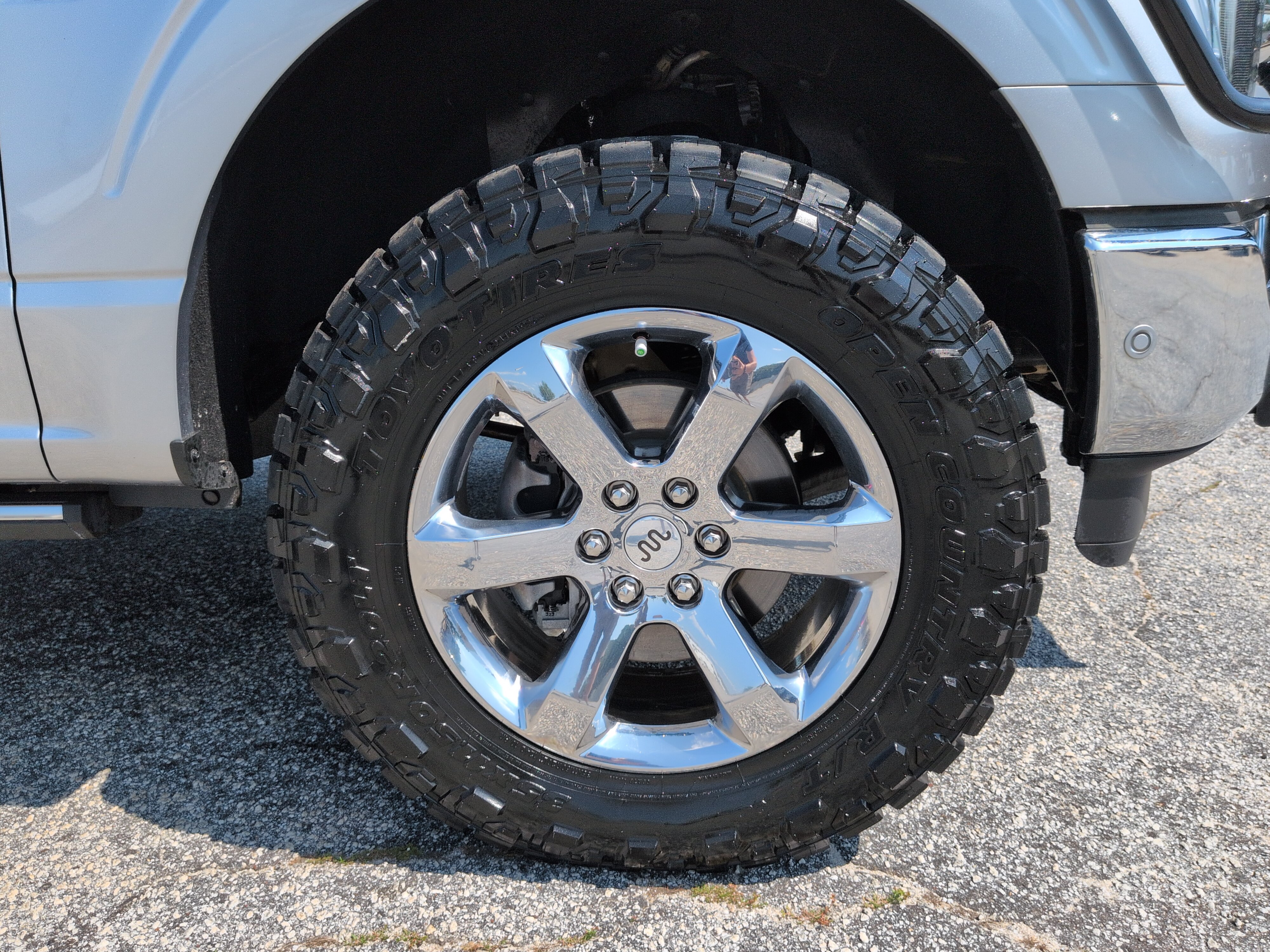 Certified 2023 Ford F150 King Ranch w/ Equipment Group 601A High AWD/4WD image 9